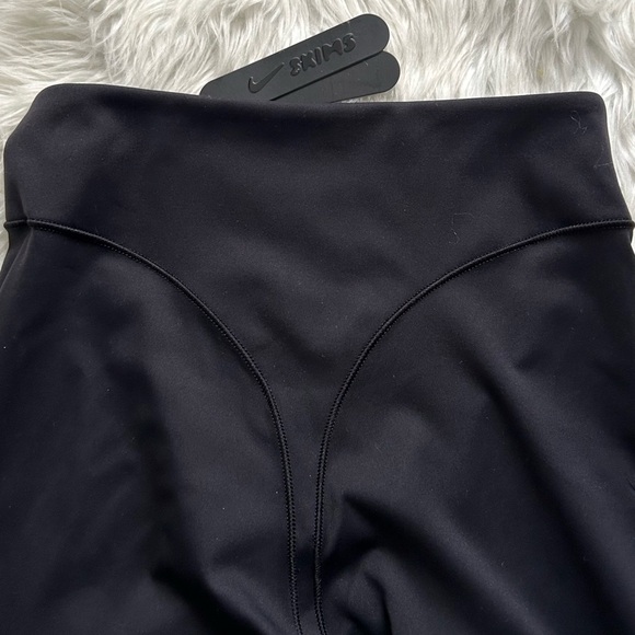 Nike SKIMS Matte V Panel 26 Inch Legging S BO-LEG-7008 - Picture 8 of 9